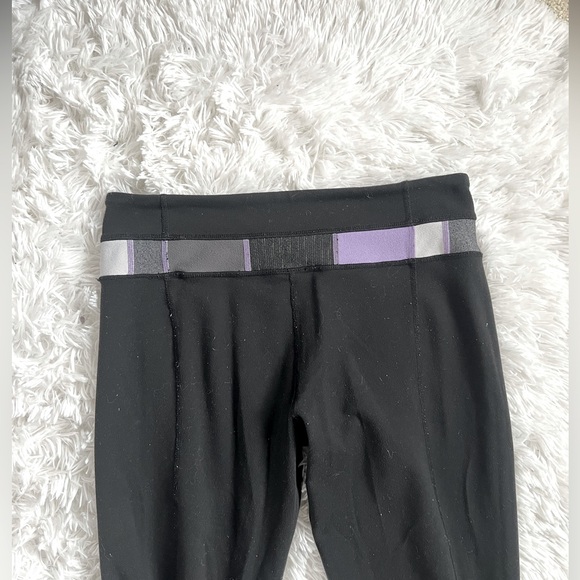 Lululemon Groove Pant Reversible black to purple colour block band sz 6 - Picture 6 of 11